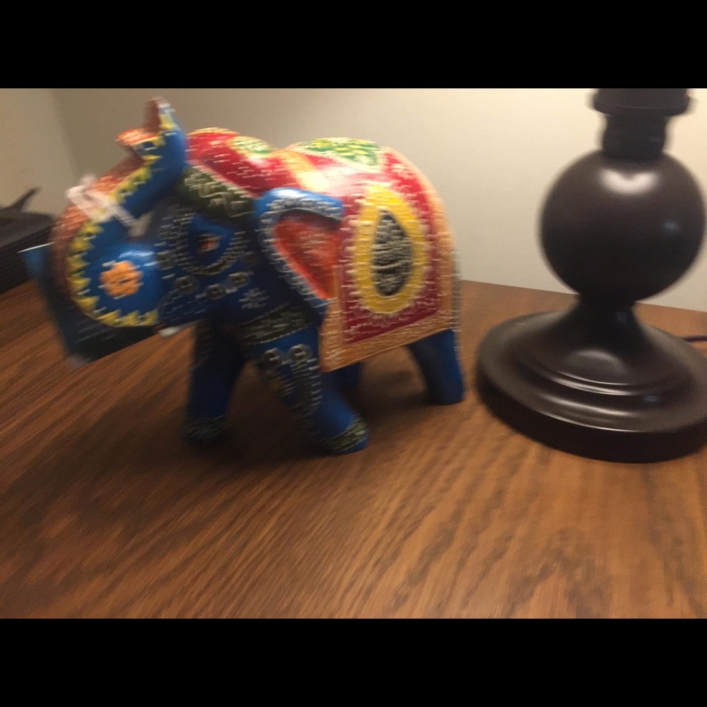 Elephant statue - Picture 5 of 7